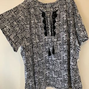 Catherines Black ,White PrintWith Tassels.